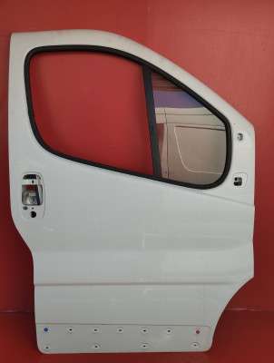 Дверь передняя правая Renault Trafic II, Opel Vivaro II, Nissan Primastar II (2006-2014) рестайл