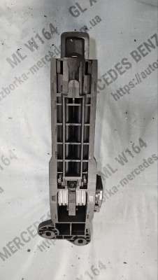 Педаль газу Mercedes ML W164 (2005-2011)