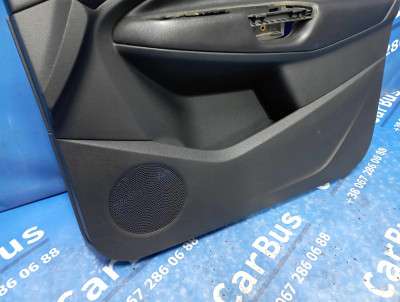 Обшивка (карта) дверей передньої правої Ford Kuga 2 (2012 - 2016)