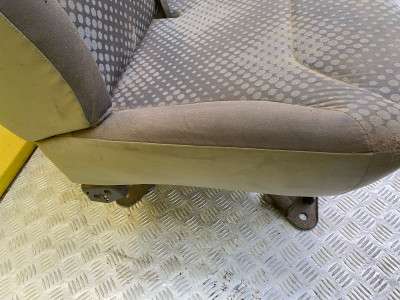 Сидение двойное Renault Trafic II, Opel Vivaro II, Nissan Primastar II (2006-2014) рестайл
