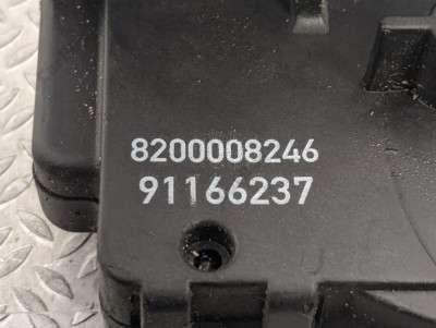 Замок двери передней левой Renault Trafic II, Opel Vivaro II, Nissan Primastar II (2006-2014) рестайл