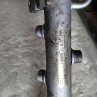 Рампа паливна Mercedes ML W164 (2005-2011)