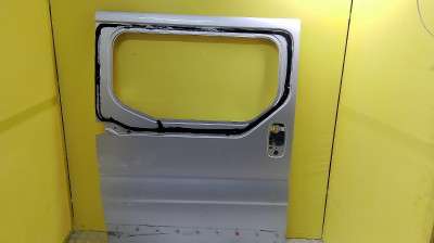 Дверь сдвижная правая Renault Trafic II, Opel Vivaro II, Nissan Primastar II (2006-2014) рестайл