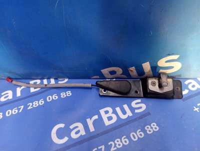 Кронштейн (тримач) ручки дверей Renault Trafic II, Opel Vivaro II, Nissan Primastar II (2006-2014) рестайл