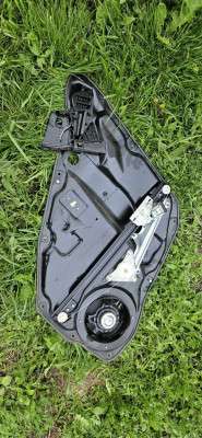 Склопідйомник електричний двері задньої правої Mercedes ML W164 (2005-2011)