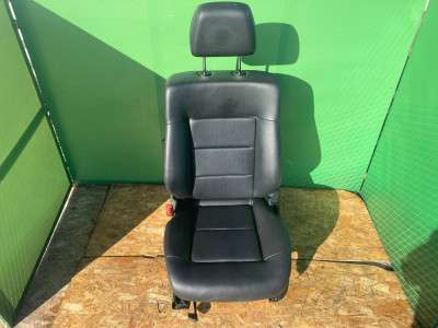 Сидіння переднє ліве E-class W212