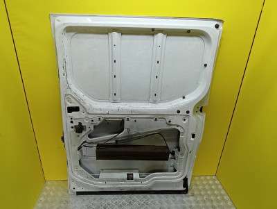 Дверь сдвижная правая Renault Trafic II, Opel Vivaro II, Nissan Primastar II (2001-2006) дорестайл