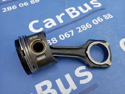 Поршень із шатуном Mercedes-Benz Sprinter W 906 (2006-2014) дорестайл