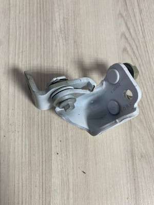 Петля Ford Escape 2017-2019