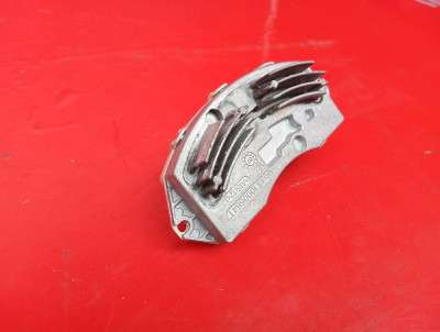 Резистор (сопротивление) печки BMW X5 E70 (2007-2010) дорестайл