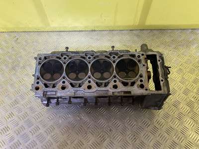 Головка блоку циліндрів (ГБЦ) BMW X5 E53 (2003-2006) рестайл