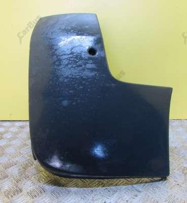 Клык (угол) бампера правый Renault Trafic II, Opel Vivaro II, Nissan Primastar II (2006-2014) рестайл