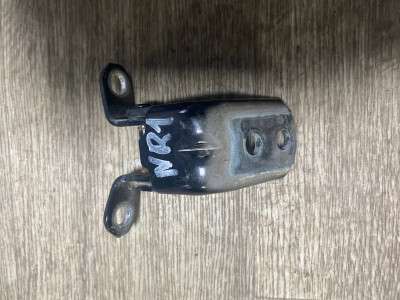 Петля Nissan Rogue 2014-2020