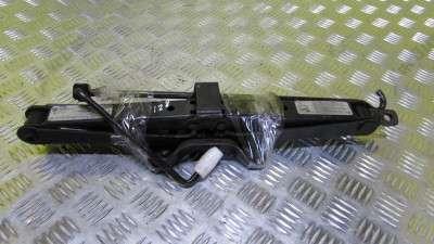 Домкрат BMW X5 E53 (2003-2006) рестайл