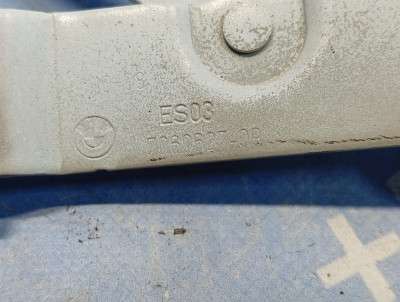 Петля кришки (двері) багажника BMW 3 E92 (2006-2010)