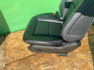 Сидіння переднє ліве E-class W212