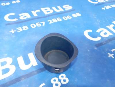 Підсклянник Renault Trafic III, Opel Vivaro III (2014-2020)