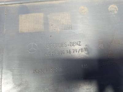 Ікло (кут) бампера лівий Mercedes-Benz Vito W 639 (2010-2014) рестайл