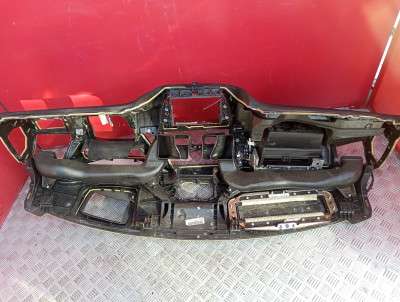 Торпедо (панель передня) BMW X5 E70 (2010-2013) рестайл