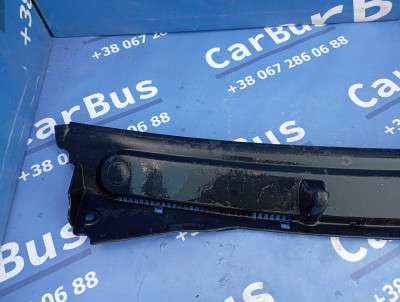 Жабо планка лобового скла Renault Trafic II, Opel Vivaro II, Nissan Primastar II (2006-2014) рестайл