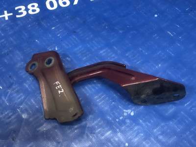 Петля капота ліва Ford Escape 3 FL ( 2012 - 2019 )