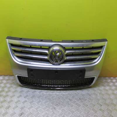 Решітка радіатора Volkswagen Touareg (2007-2010) рестайл