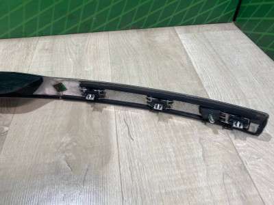 Накладка декоративна (молдинг) кришки (двері) багажника Ford Explorer (2011-2019)