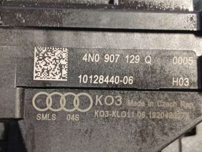 Переключатель подрулевой (стрекоза) Audi E-TRON