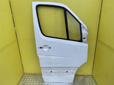 Двері передні праві Mercedes-Benz Sprinter W 906 (2006-2014) дорестайл