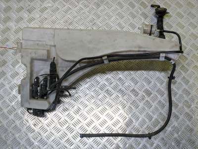 Бачок омивача (омивач скла, фар) BMW X5 E70 (2007-2010) дорестайл