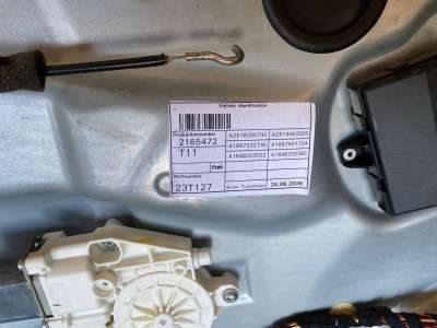 Дверь передняя левая Mercedes GL X164