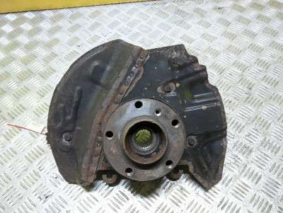 Ступиця (кулак цапфа) передня права BMW X5 E53 (2003-2006) рестайл