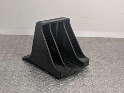 Упор дверей (капота, ляди) Renault Trafic II, Opel Vivaro II, Nissan Primastar II (2006-2014) рестайл