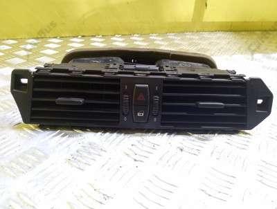 Дефлектор обдування салону центральний BMW 5 E60 (2003-2009)