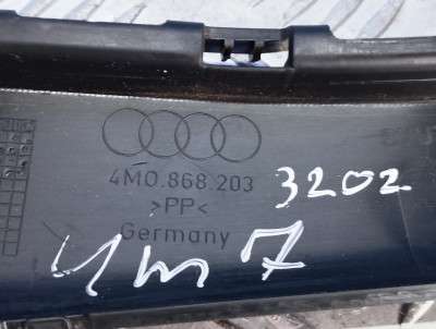 Обшивка стойки салона Audi Q7 4M(2015-2020)