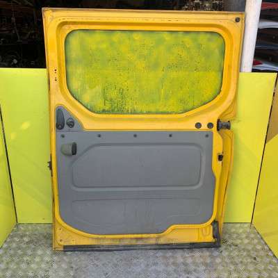 Дверь сдвижная правая Renault Trafic II, Opel Vivaro II, Nissan Primastar II (2006-2014) рестайл