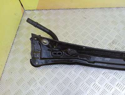 Жабо планка лобового скла Renault Trafic II, Opel Vivaro II, Nissan Primastar II (2001-2006) дорестайл