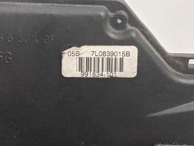Замок дверей задньої лівої Volkswagen Touareg (2003-2006) дорестайл