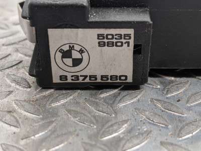 Кнопка відкриття багажника BMW X5 E70 (2010-2013) рестайл
