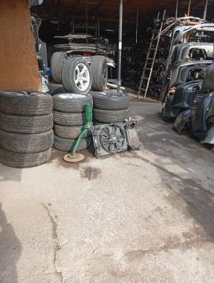 Кронштейн (крепление) крыла правый BMW X5 E70 (2010-2013) рестайл