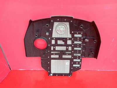 Накладка декоротивна (на ДВС) BMW X5 E70 (2007-2010) дорестайл
