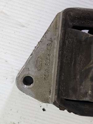 Подушка кріплення КПП Ford Transit MK7 (V347 / V348; 2006—2013