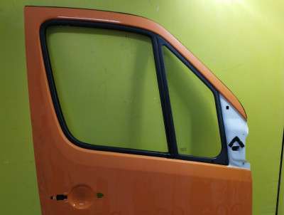 Двері передні праві Mercedes-Benz Sprinter W 906 (2014-2018) рестайл