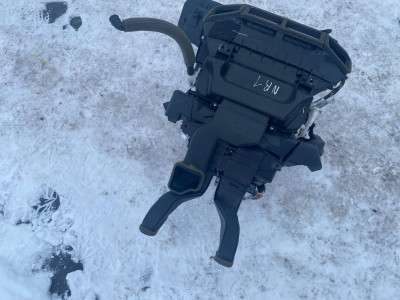 Корпус пічки Nissan Rogue 2014-2020