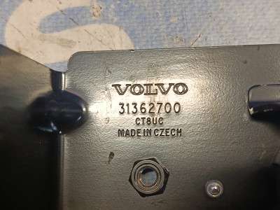 Кронштейн VOLVO XC90
