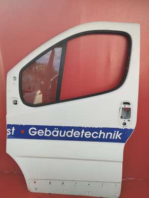Двері передні ліві Renault Trafic II, Opel Vivaro II, Nissan Primastar II (2001-2006) дорестайл