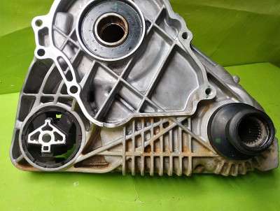 Роздавальна коробка (роздатка) BMW X5 F15 (2013-2018)
