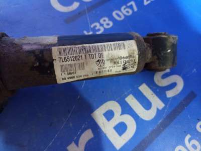 Стійка амортизатора заднього ліва/права Volkswagen Touareg (2007-2010) рестайл