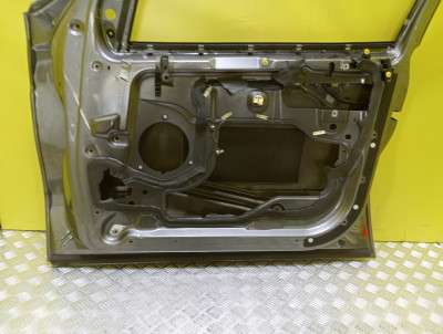 Двері передні праві BMW X5 E53 (2003-2006) рестайл