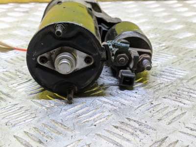 Стартер BMW X5 E53 (2003-2006) рестайл